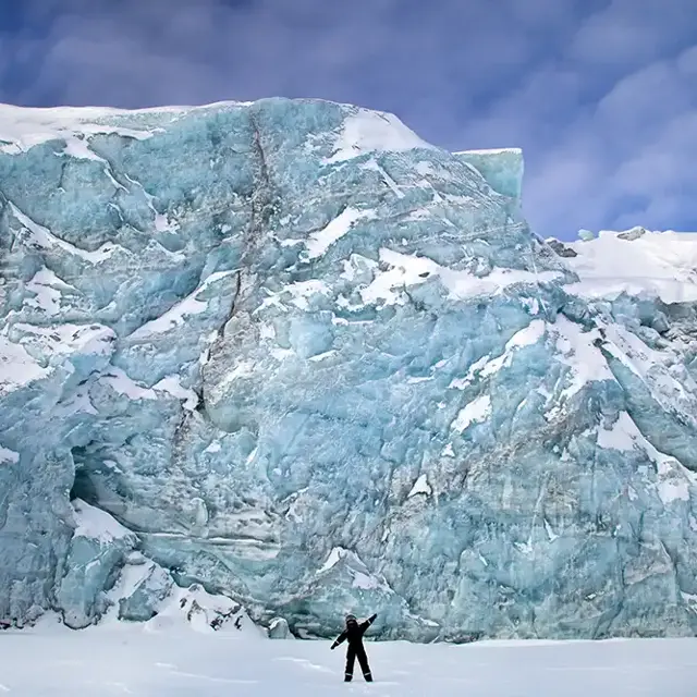 LoopFilm’s equipment and crew in action, capturing breathtaking footage of Norway’s glaciers