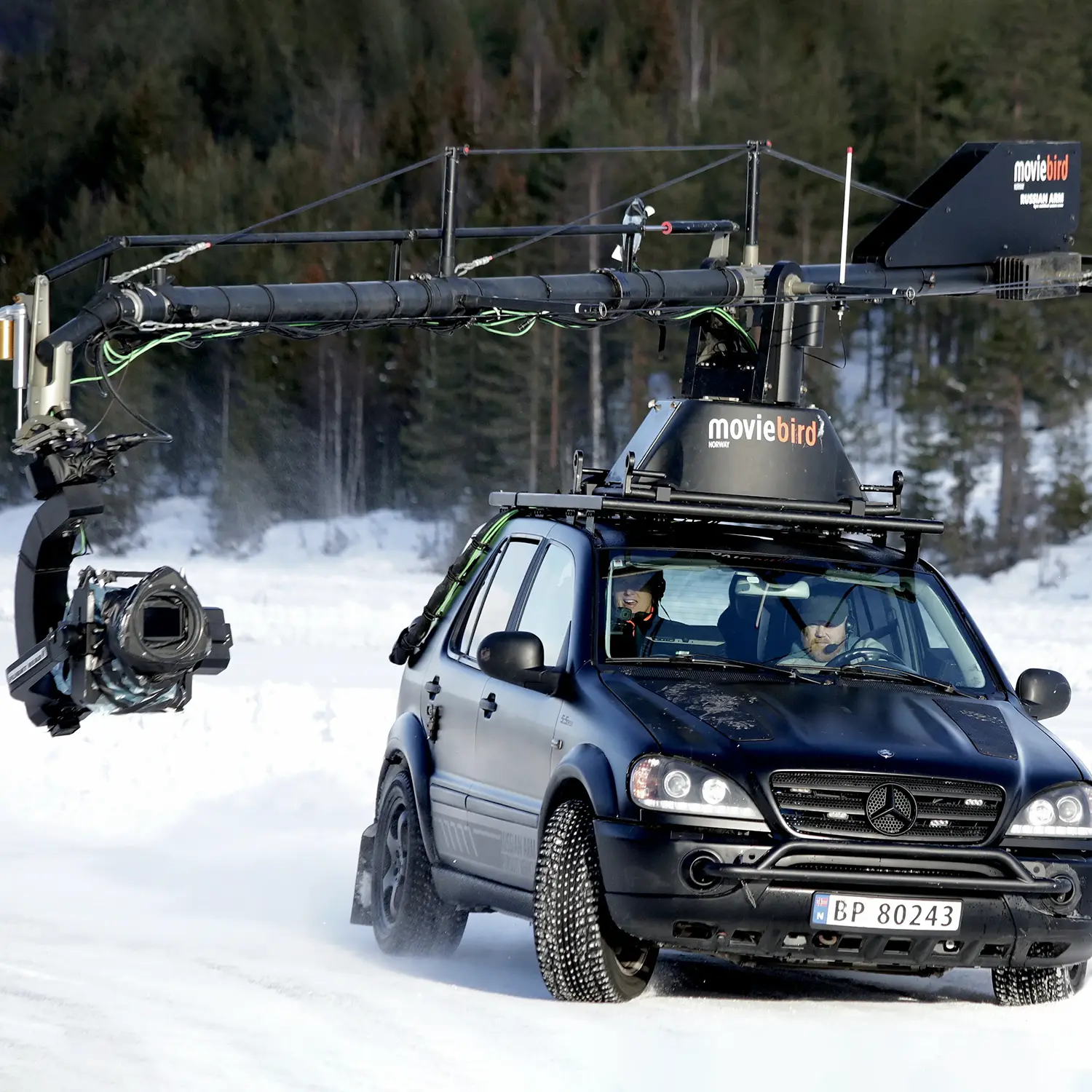 From the mountains to the ice fields, LoopFilm captures the essence of Norway’s natural beauty