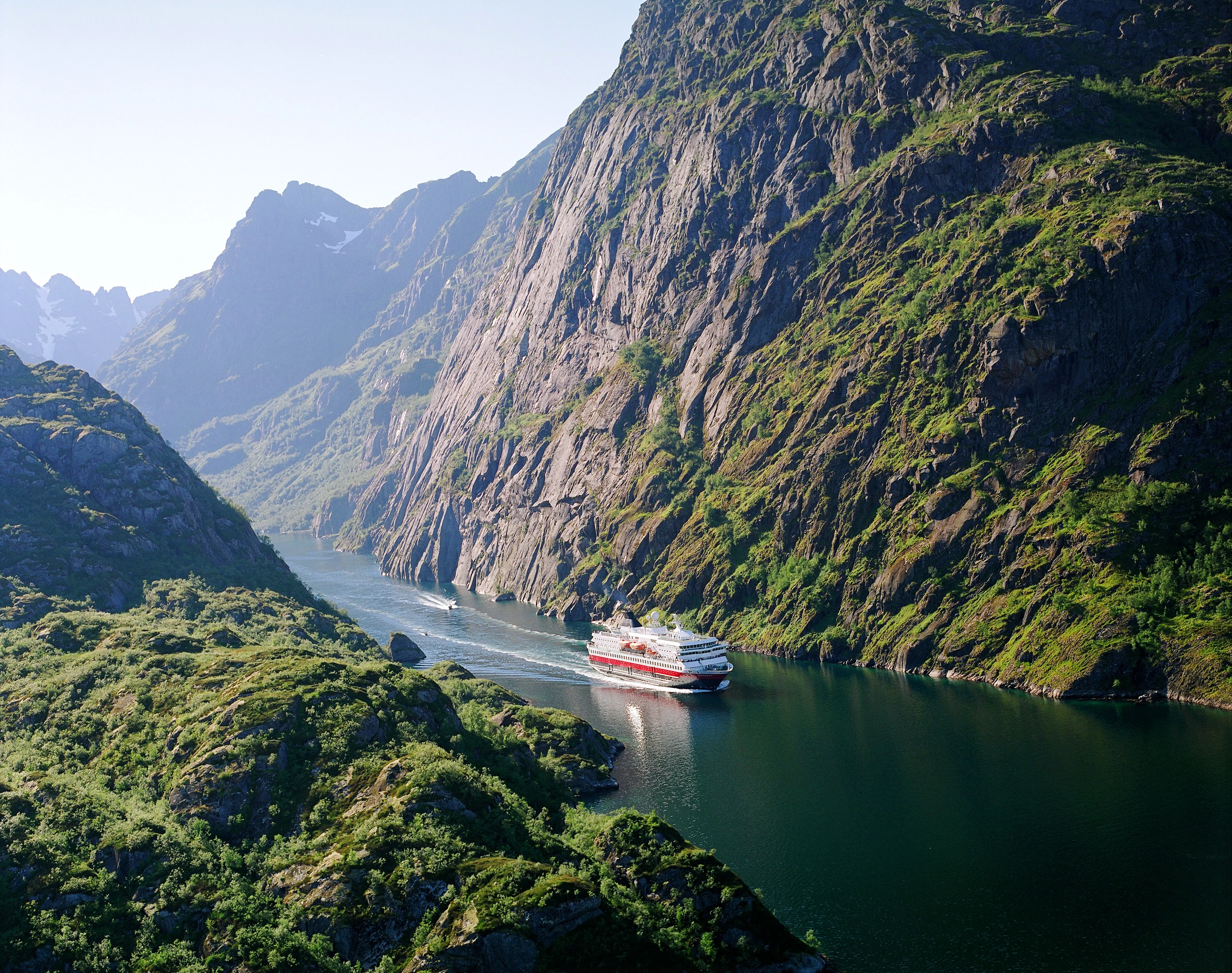 Unlock the full potential of Norway’s breathtaking locations with LoopFilm